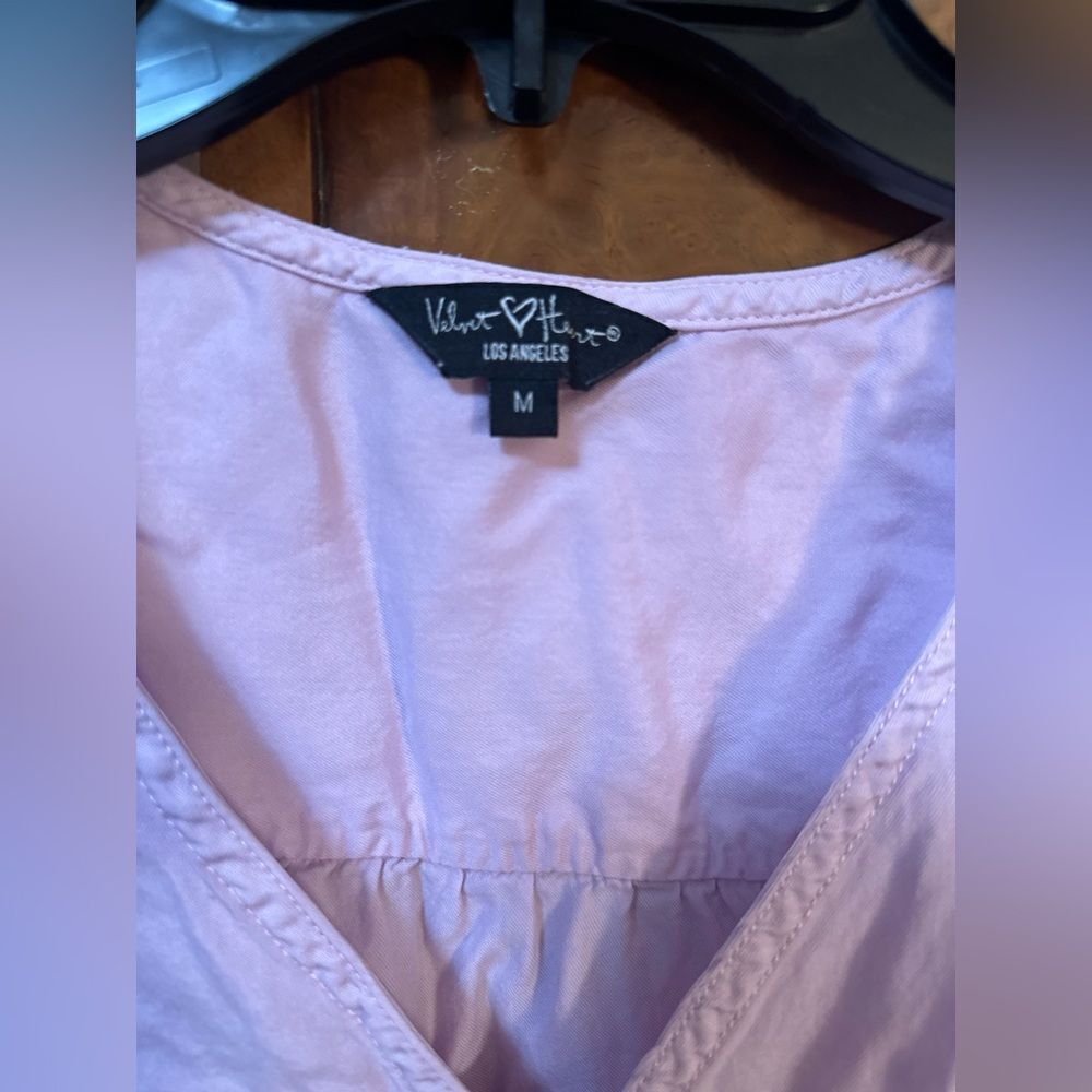 Lavender Button-Up Women's Top - Picture 2 of 7